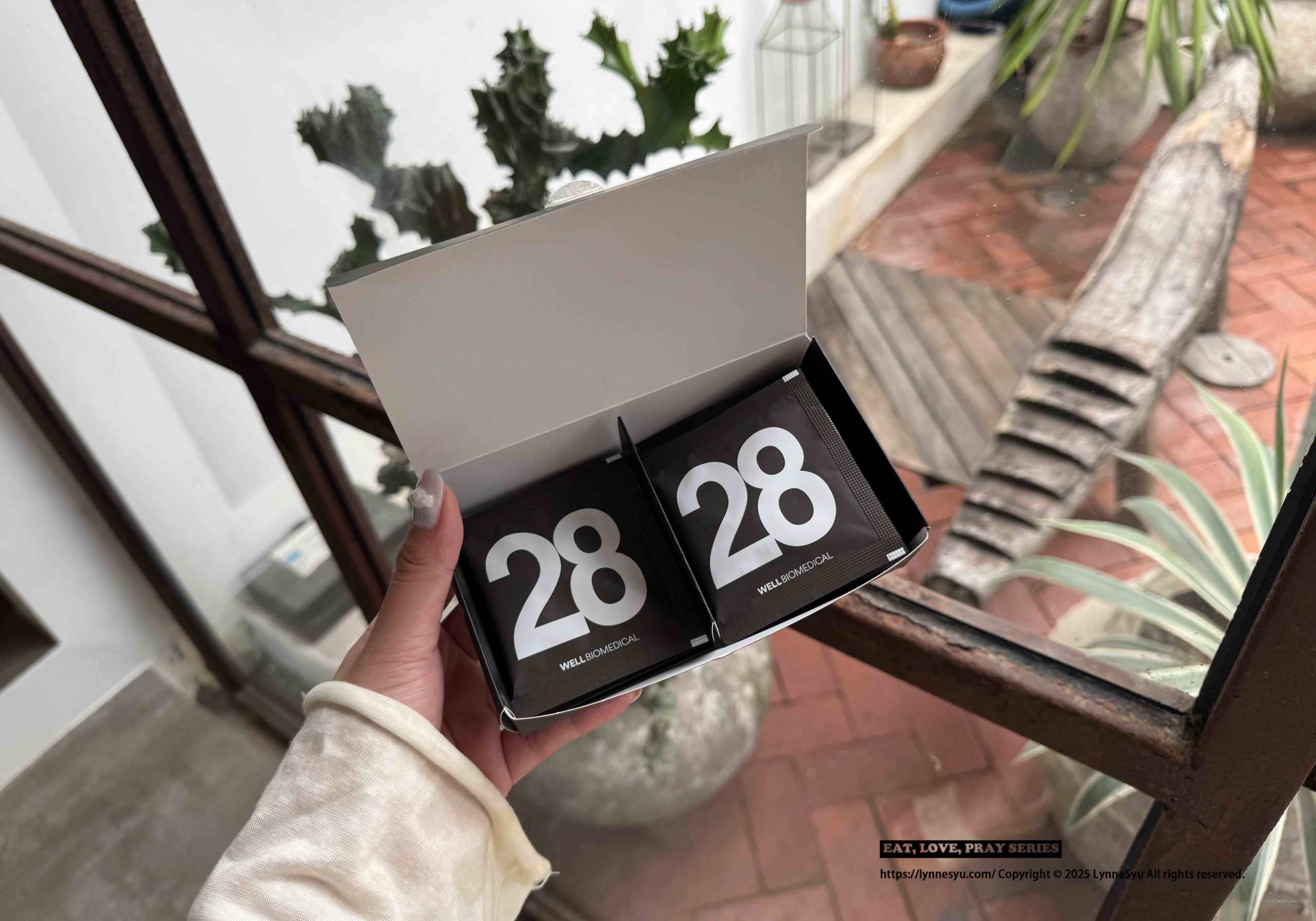 唯爾生醫開箱丨出國旅遊十天必備的黑色小盒子,旅行裡的紳士保養哲學 唯爾生醫 28天 男性專屬唯光膠囊EX