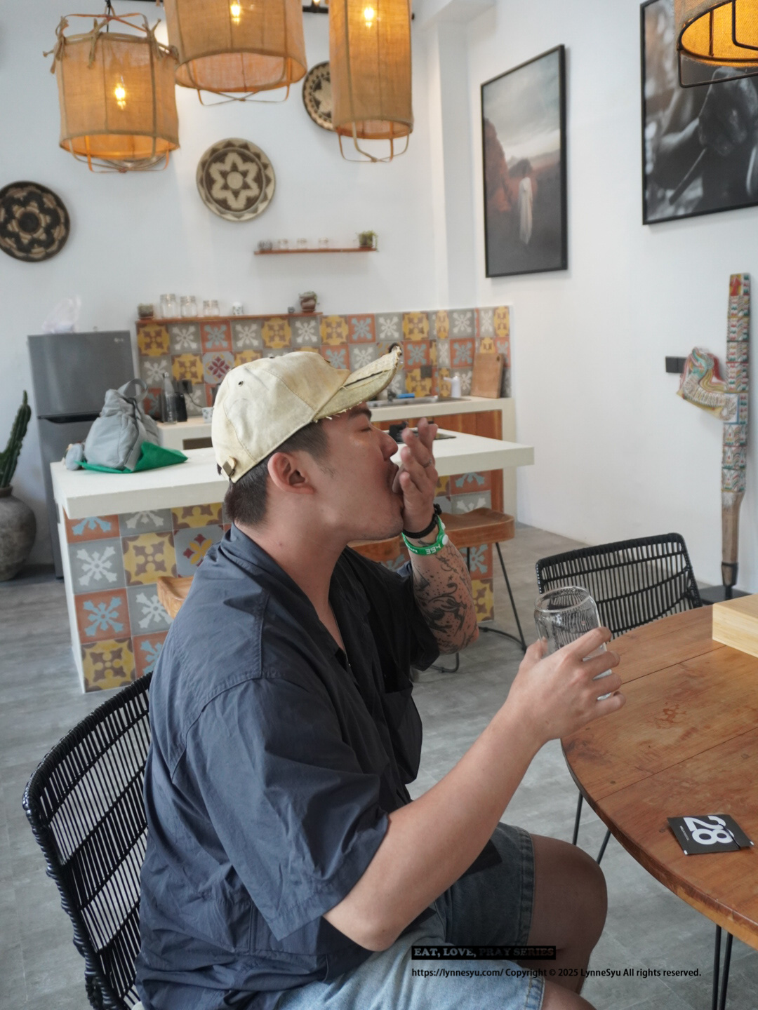 唯爾生醫開箱丨出國旅遊十天必備的黑色小盒子,旅行裡的紳士保養哲學 男性吃唯爾生醫 28天 男性專屬唯光膠囊EX