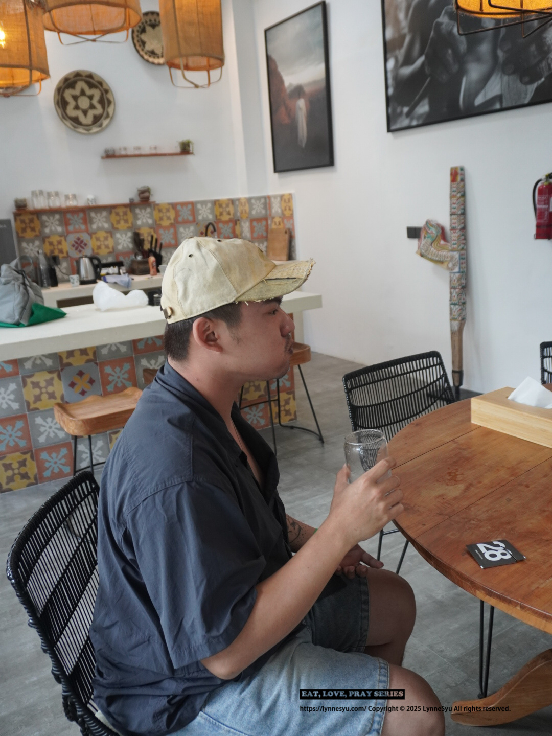 唯爾生醫開箱丨出國旅遊十天必備的黑色小盒子,旅行裡的紳士保養哲學 男性吃唯爾生醫 28天 男性專屬唯光膠囊EX