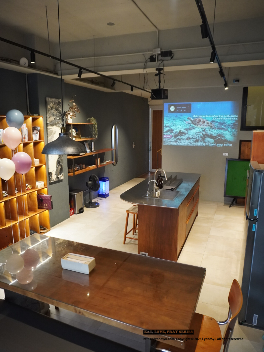 【喬山生機 × OK超商葡萄酒分享】88經典聖美倫白蘇維翁白葡萄酒好喝嗎？墾丁包棟夜晚，這瓶白酒開下去氣氛直接到位♡