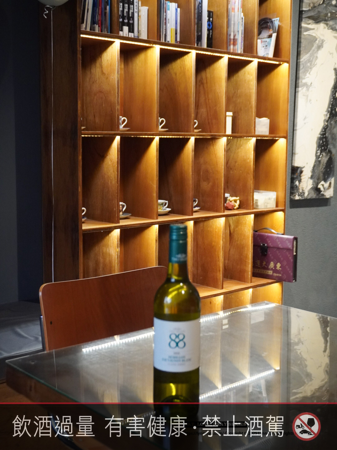 【喬山生機 × OK超商葡萄酒分享】88經典聖美倫白蘇維翁白葡萄酒好喝嗎？墾丁包棟夜晚，這瓶白酒開下去氣氛直接到位♡