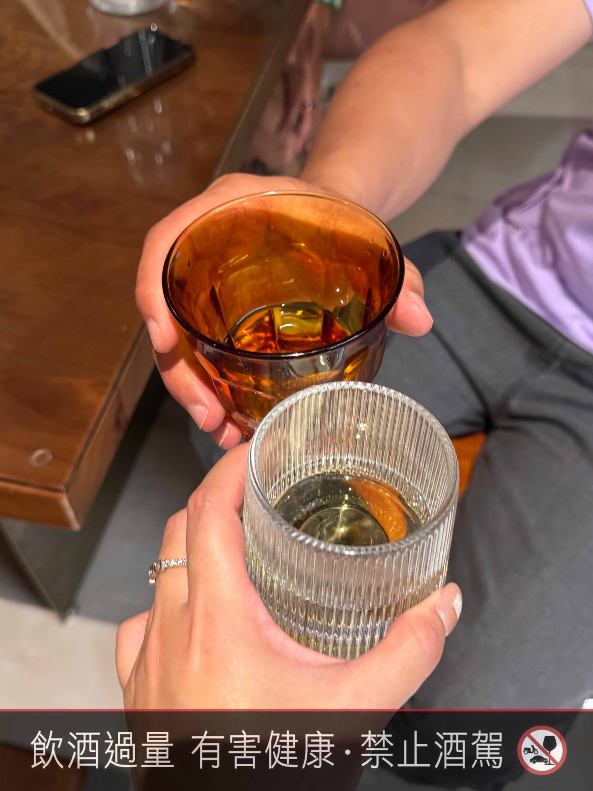 【喬山生機 × OK超商葡萄酒分享】88經典聖美倫白蘇維翁白葡萄酒好喝嗎？墾丁包棟夜晚，這瓶白酒開下去氣氛直接到位♡