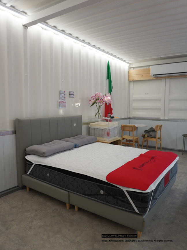 隱藏都市的加州小沙漠！皮爾卡登寢具台中旗艦店，關於法式生活感的睡眠美學｜義大利床墊、全台最齊JellyCat！