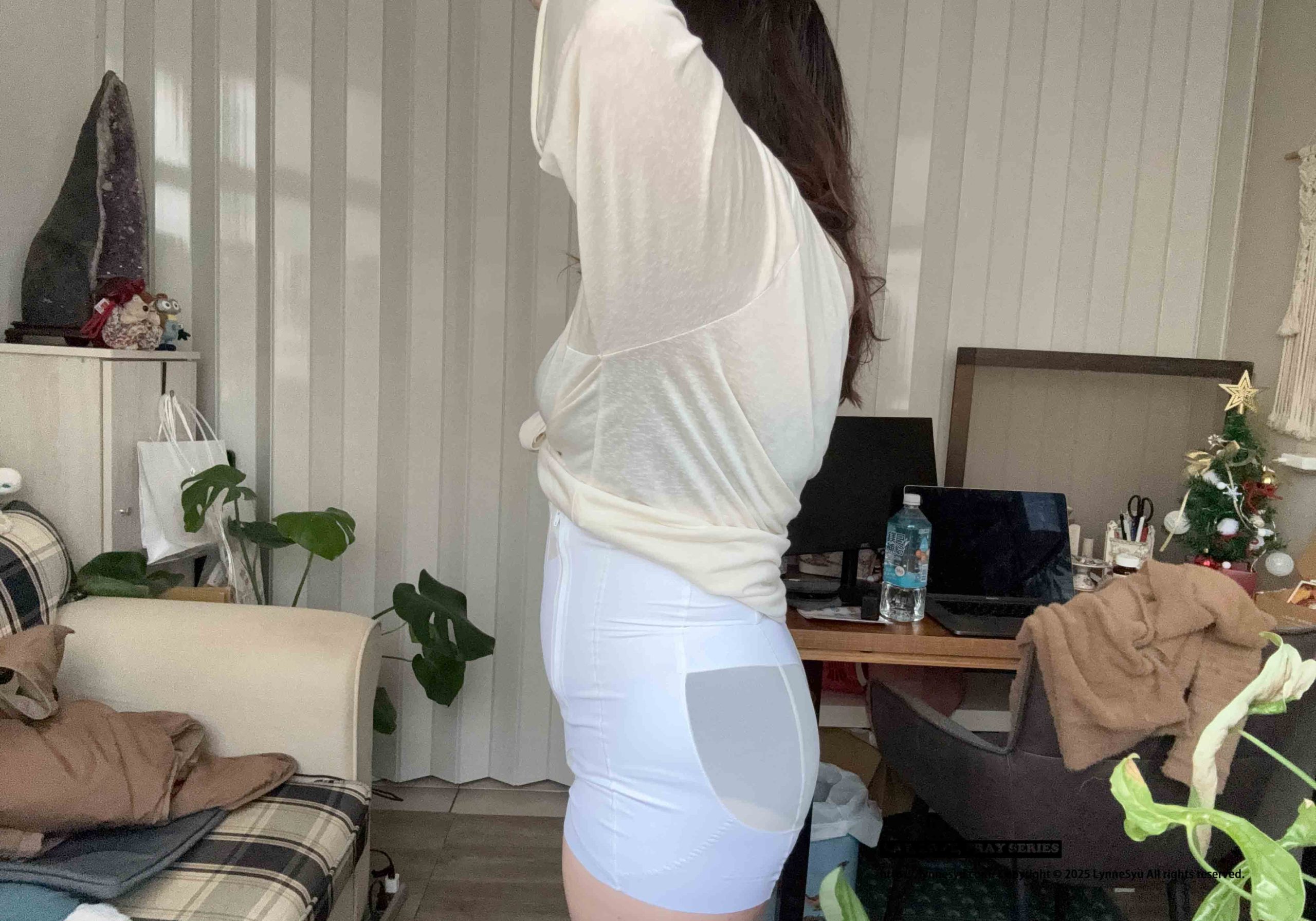 收腹褲怎麼選？TIBI小妖收腹推推褲，讓我重新拿出緊身洋裝