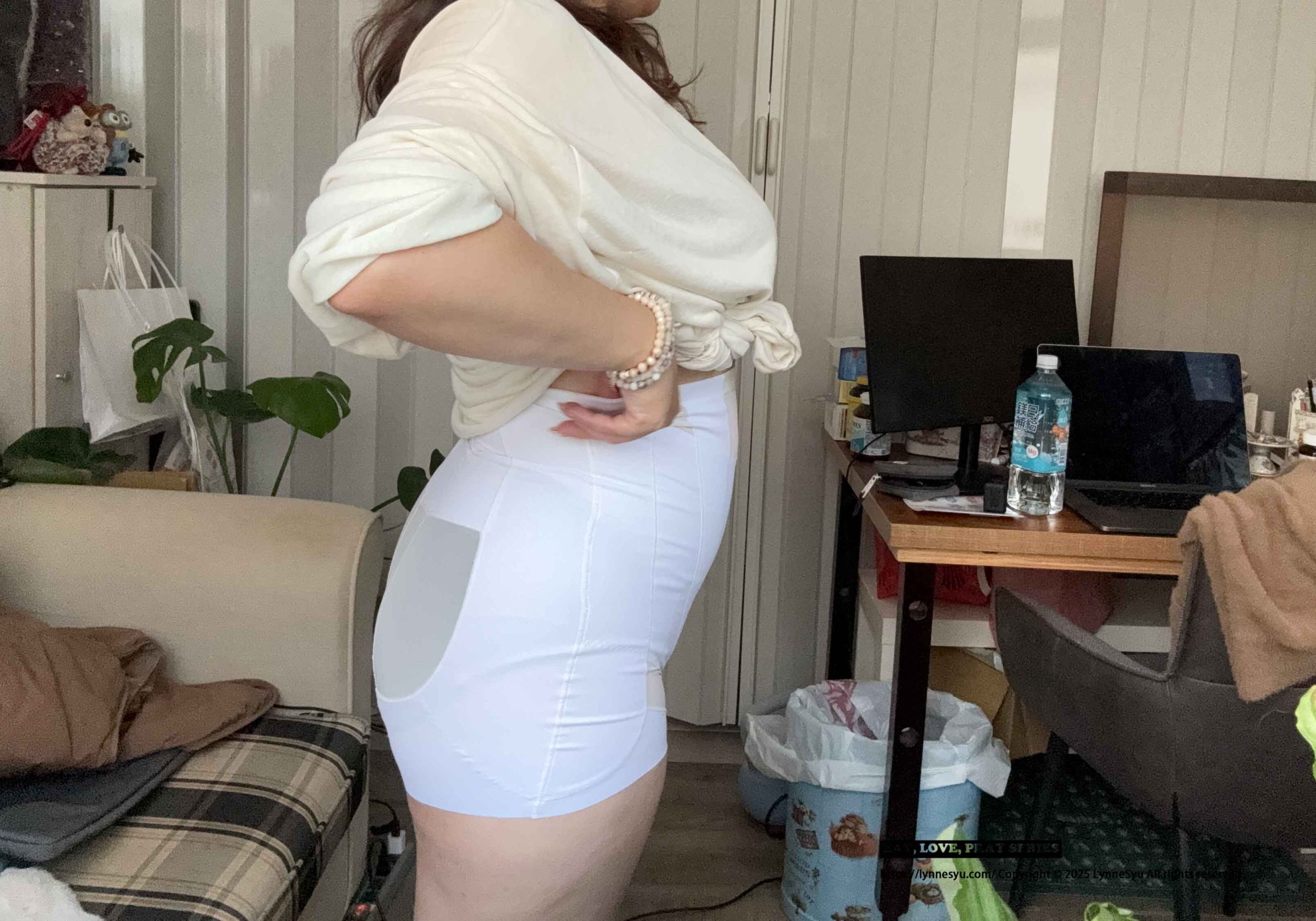 收腹褲怎麼選？TIBI小妖收腹推推褲，讓我重新拿出緊身洋裝