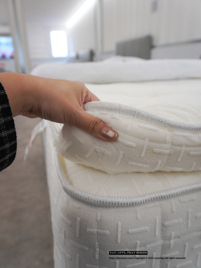 隱藏都市的加州小沙漠！皮爾卡登寢具台中旗艦店，關於法式生活感的睡眠美學｜義大利床墊、全台最齊JellyCat！