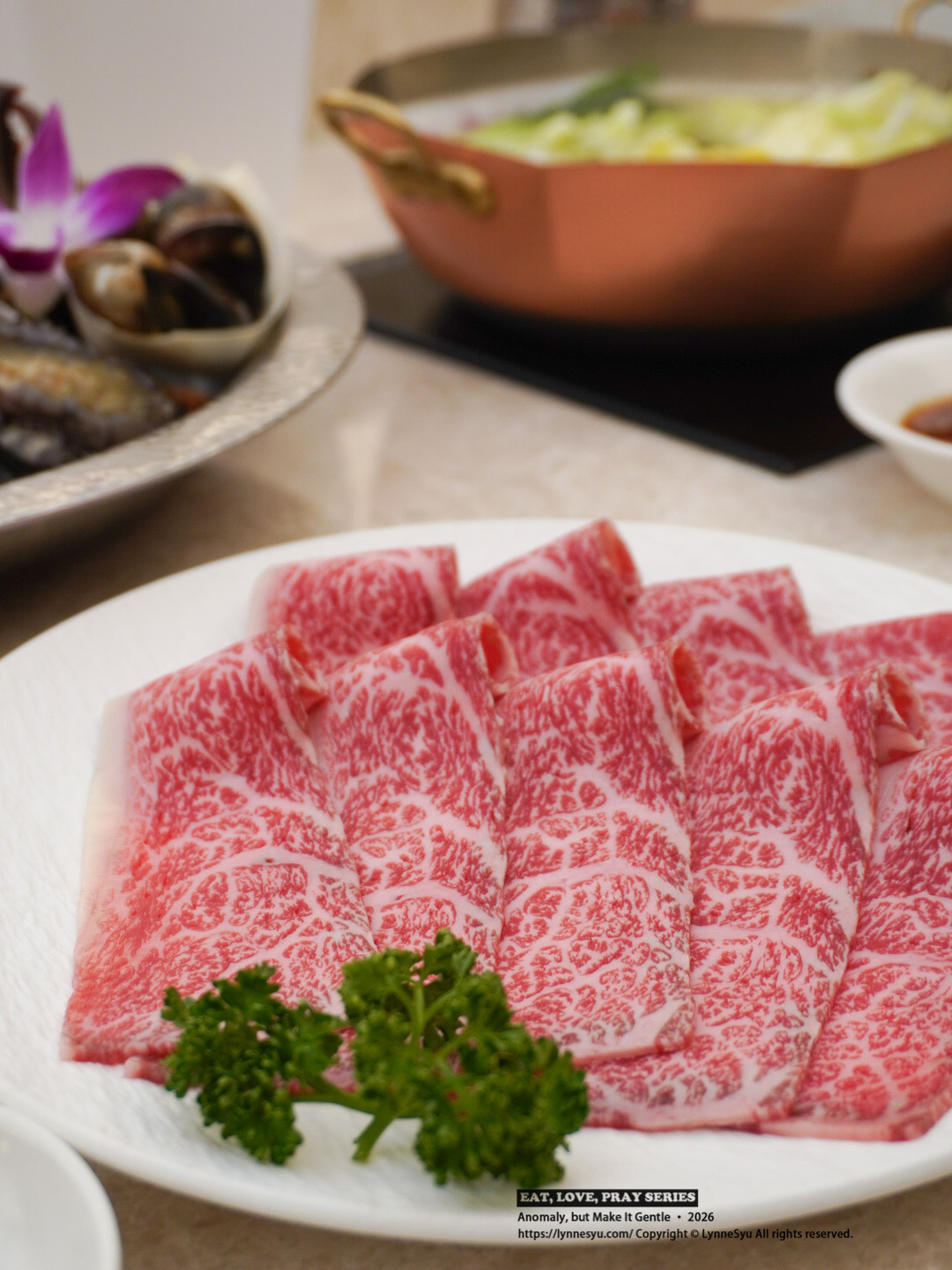 追求和牛的極致顛峰！台中和牛火鍋推薦，BMS 12頂級佐賀牛，雙人首選「月下雙饗套餐」