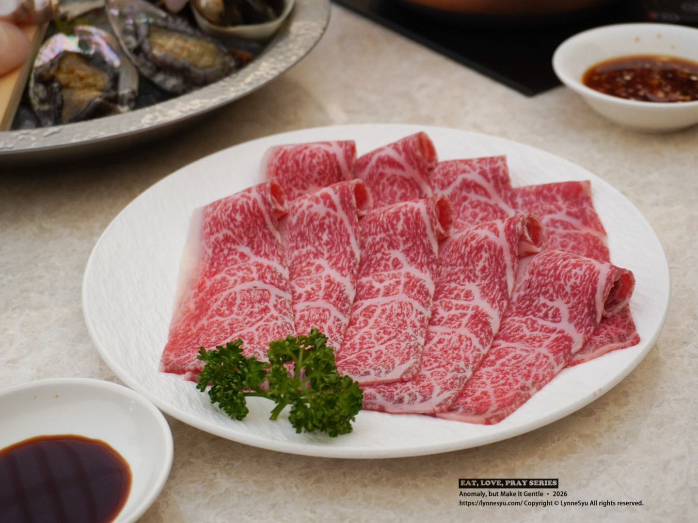 追求和牛的極致顛峰！台中和牛火鍋推薦，BMS 12頂級佐賀牛，雙人首選「月下雙饗套餐」