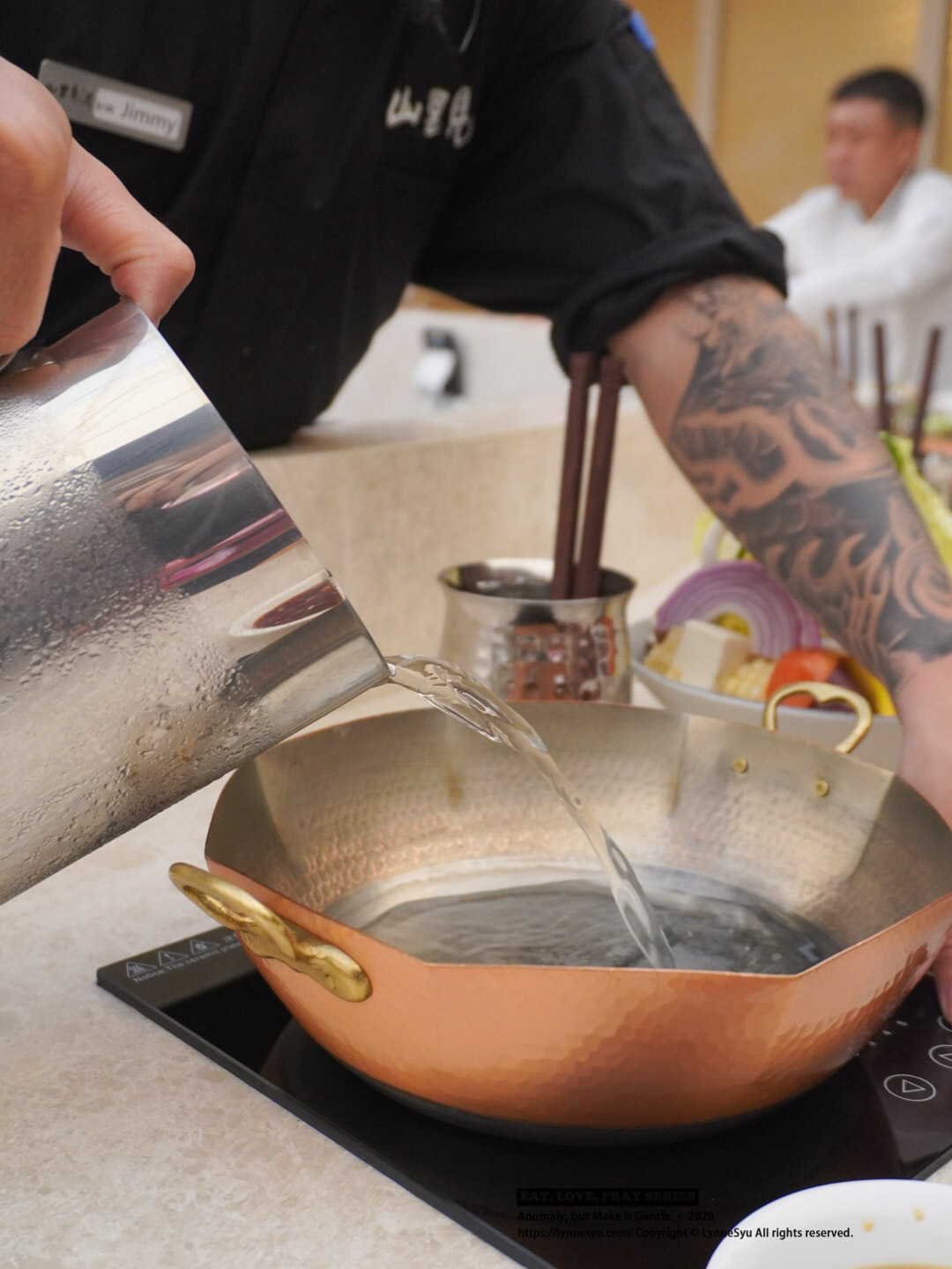 追求和牛的極致顛峰！台中和牛火鍋推薦，BMS 12頂級佐賀牛，雙人首選「月下雙饗套餐」