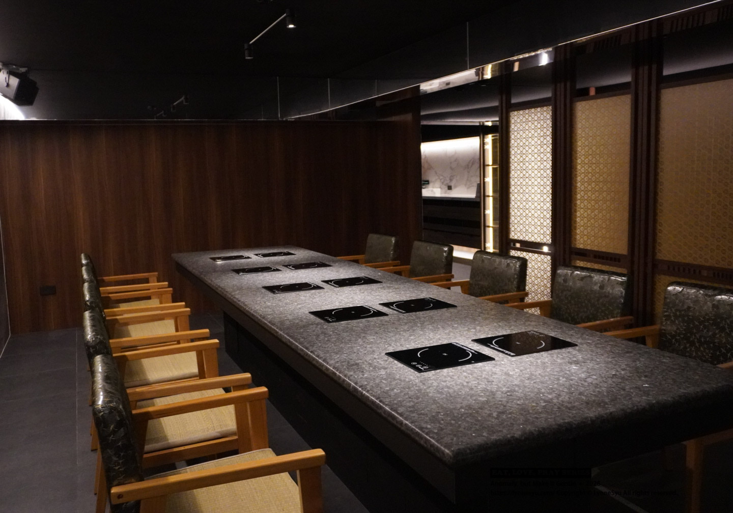 追求和牛的極致顛峰！台中和牛火鍋推薦，BMS 12頂級佐賀牛，雙人首選「月下雙饗套餐」