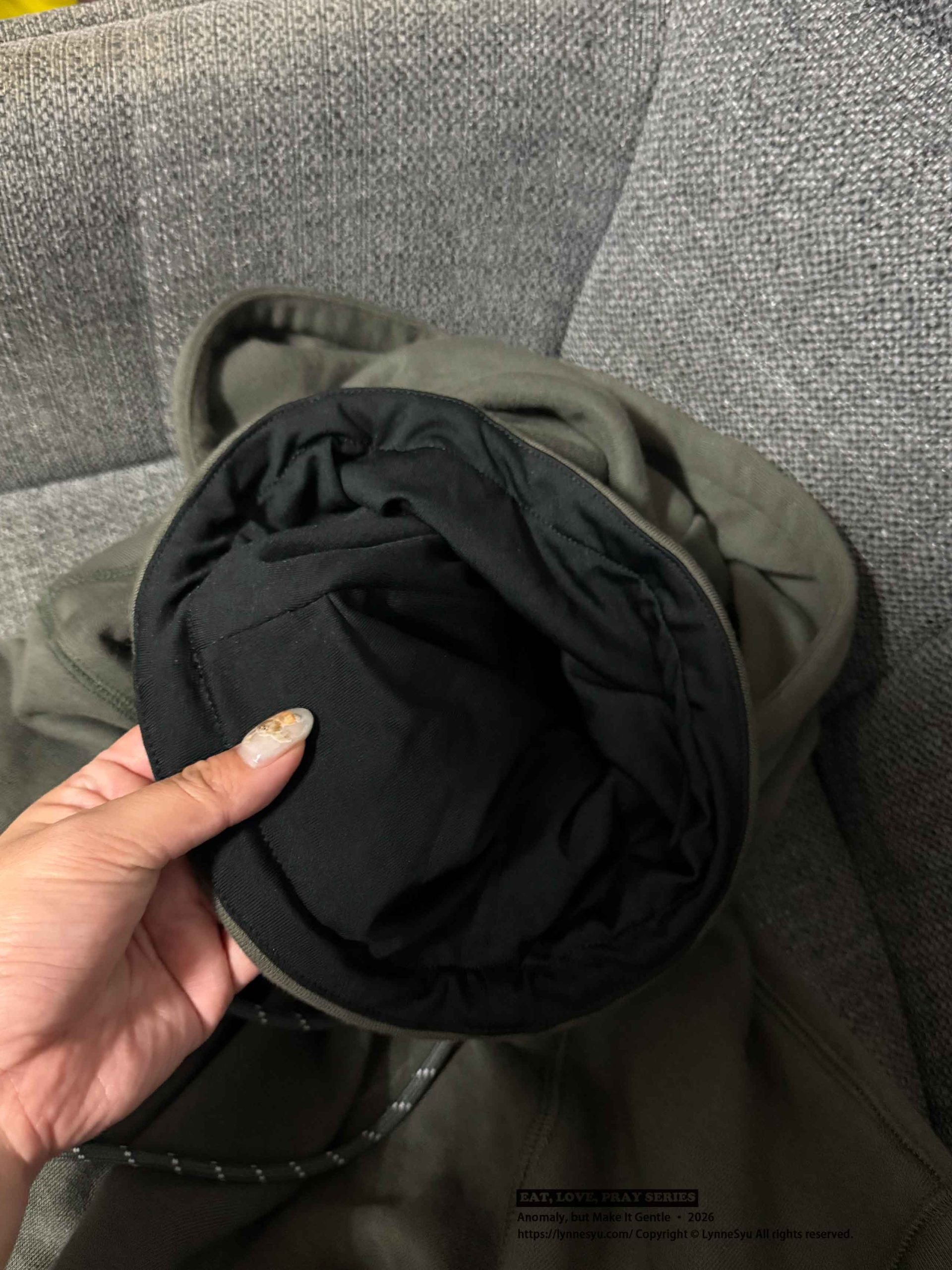 機能服飾推薦!捷克滑雪運動品牌Horsefeathers實穿,滿滿細節的保暖面罩帽T 機能服飾推薦!捷克滑雪運動品牌Horsefeathers實穿,滿滿細節的保暖面罩帽T