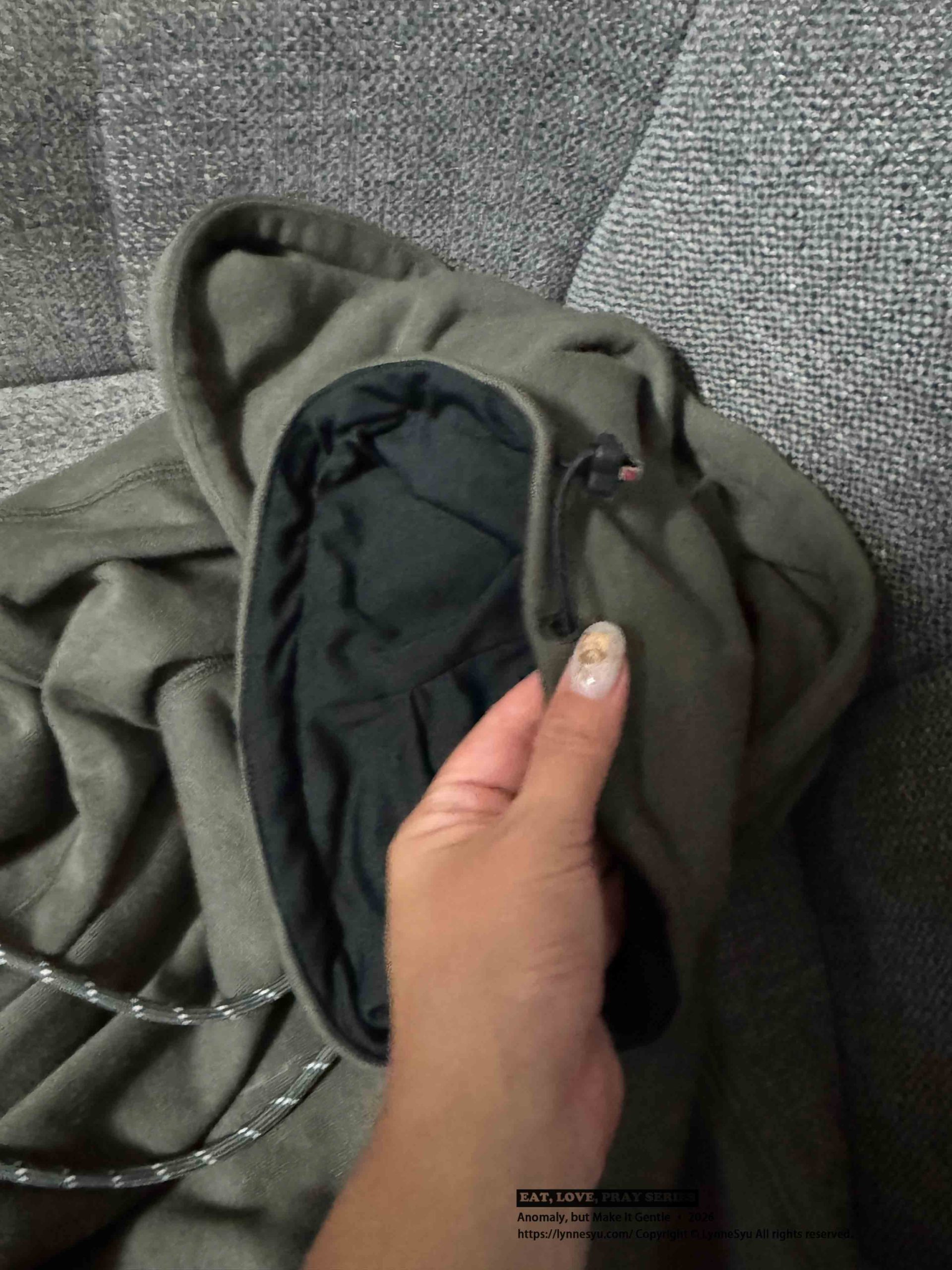 機能服飾推薦!捷克滑雪運動品牌Horsefeathers實穿,滿滿細節的保暖面罩帽T 機能服飾推薦!捷克滑雪運動品牌Horsefeathers實穿,滿滿細節的保暖面罩帽T